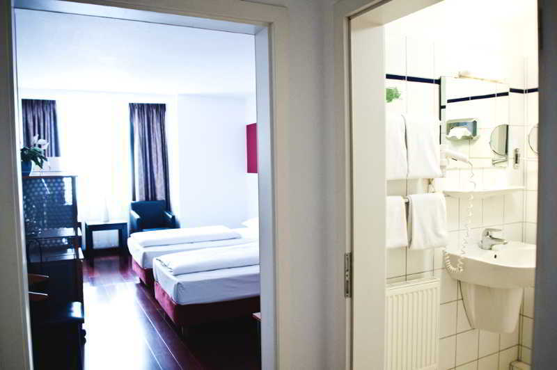 Rugs - Self Check-in 3*