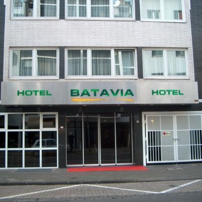 Rugs - Self Check-in 3* Dusseldorf