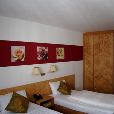 Hotel Rugs - Self Check-in