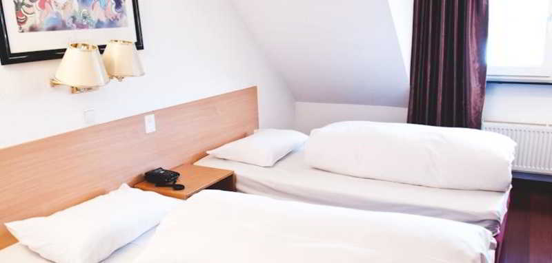 Hotel Rugs - Self Check-in